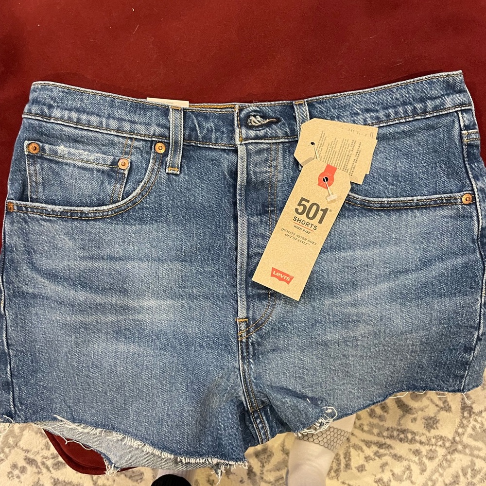 Women’s 501 Levi Shorts